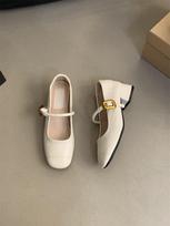 French evening wind light mouth single shoes women's thick heel autumn Korean version small leather shoes retro medium heel Mary Jane shoes 35 smėlis