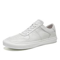 Fashion High Quality Mens Skateboard Shoes Comfortable Sneakers Lightweight Outdoor Male Walking Shoes Genuine Leather Casual Footwear 37 balta