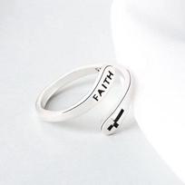 Hong Kong Style Women's Hip-Hop Cross Letter Ring - Trendy Niche Design sidabras