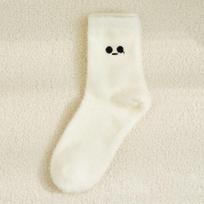 Moteriškos Juokingos Kojinės Baltos Žiemos Šiltos Kojinės Šypsena Mielos Kawaii Anime Grindinės kojinės Lolita Y2k Thicken Fuzzy Socks One Size