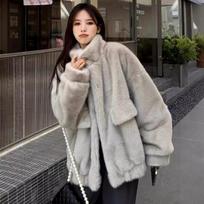 Winter fur jacket loose plush coat women's new beige mink hair stand-up collar big pocket fur top S