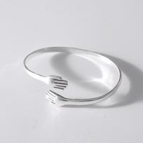 Fashionable Open Bangle: Hug of Love Couple Jewelry