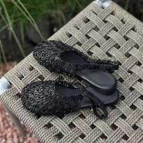 2025 Korean version of the new niche design woven leather breathable strap sandals hollow fashion bag head shoes women 35 juoda