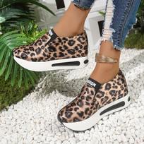 Women's Leopard Print Slip-On Sneakers - Comfortable Casual Shoes with Synthetic Cover Upper, Breathable Fabric Lining & Cushioned PU 36 leopardo rašto spalva