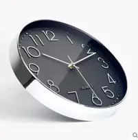 Netiksintis sieninis laikrodis su tyliu mechanizmu ir dideliais skaičiais, 30 cm