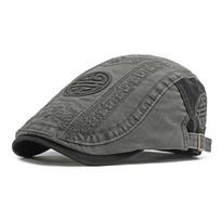 Ethnic Three-Dimensional Embroidery Beret Men Peaked Cap Women Retro Progressive Cap Painter's Cap pilka spalva