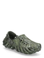 Crocs - Echo Marbled Clog - Mulai ir klumpės - Žalia