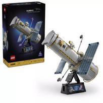 LEGO® Icons Hablo kosminis teleskopas 11382