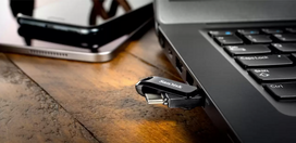 SanDisk Ultra Dual Drive Go USB atmintinė 512GB, USB-C/USB-A 3.2 Gen 1, Juoda