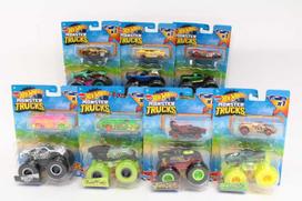 Mattel Žaisliniai Hot Wheels Monster Trucks automobiliai 1:64 rinkinys 8 vnt