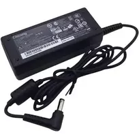 „Gigabyte“ maitinimo adapteris, skirtas „A16“ ir „Aero X16“ | 9JRADA-150FEUM-EE00 | 150 W | Kintamosios srovės adapteris