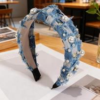 Retro Fashion Wide-Brimmed Fabric Knotted Pearl Rhinestone Headband for Women, Suitable for Casual and Versatile Styles mėlyna