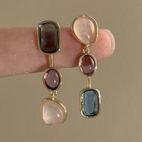 Retro Colorful Resin Earrings For Women Exquisite Asymmetric Geometric Dangle Earrings Jewelry Gift as the picture