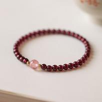 Women's Single-Loop Red Garnet Beaded Bracelet – Niche Design and Good Luck Charm