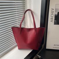 2025 Fashion Trend: Textured Autumn/Winter Women's Shoulder Tote Bag - Simple & Stylish Design As Shown raudona