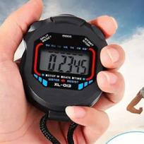 013 Electronic Stopwatch Multifunction with Button Cell Sport Stopwatch Timer for Running black