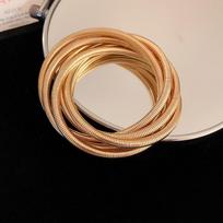 Retro exaggerated three-layer wide-edge elastic bracelet, personalized creative design sense bracelet, fashion light luxury jewelry women