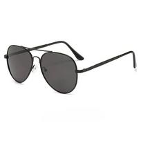 2026 New Fashion Pilot Polarized Sunglasses Men Women High Quality Metal Driving Fishing Sun Glasses Male Classic Driving Shades juoda pilka spalva