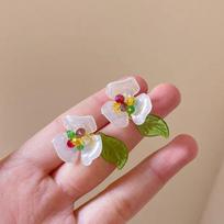 New In Early Spring, Green Leaf Bud Resin Earrings Women'S Spring And Summer Niche Design French Stud Earrings High-End Earrings