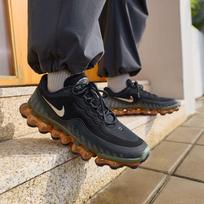 Nike Air Liquid Max 'Juoda Metalo' 44
