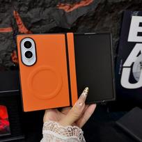 For Samsung Galaxy Z Fold 8 Case Luxury PU Magnetic Wireless Charging Protective Back Cover Case For Z Fold 8 Ultra Phone Shell Galaxy Z Fold 8 oranžinė