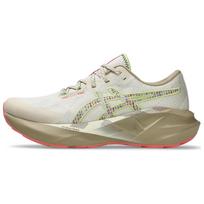 ASICS Novablast 5 Tr Nature Bathing Guava Women's 1012B809-700 39 beige