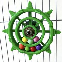 Rudder Shaped Parrot Spinner Rattle Bite Resistant Plastic Bird Cage Colorful Beads Bird Exercise Entertainment žalia