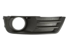 Ford Focus C-MAX 03-06 WITH HALOGENS grille in the front bumper right