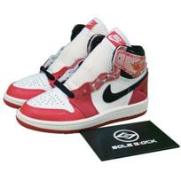 Jordan 1 Retro OG x Marvel High Žmogus-voras: Per Žmogus-voras visatas - DV1749-601 EU 28 raudona