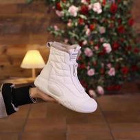 Snow Boots with Thick Soles, New Style, Filled with Insulation, High-top Boots, Women's Cotton Shoes 35 balta