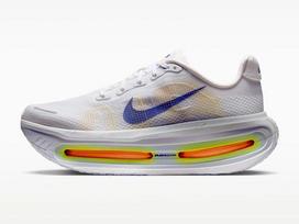 Nike Vomero Premium Bėgimo Bateliai Unisex Balti HQ2050-101 41