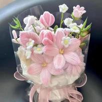 Handmade Pipe Cleaner Rose & Lily Flower DIY Kit for Best Friend or Girlfriend – Perfect Valentine's Day Gift