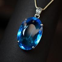 Lab Created Blue Aquamarine Pendant Oval Cut 111.4 Ct Stone CERTIFIED For Gift 35.2 mm approx mėlyna