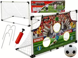 Vaikiškas futbolo vartų rinkinys su kamuoliu žaidimui lauke