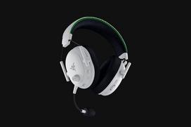 Razer BlackShark V3 Pro for Xbox, white