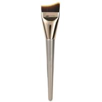 Fishtail Foundation Brush, Thin and Fine, No Powder, Flat Head, Angled Crescent Mask Brush, Foundation Liquid Makeup Brush