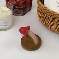 Charming Mushroom Wooden Hook: Stylish, No-Punch Wall-Mounted Clothes & Hat Holder