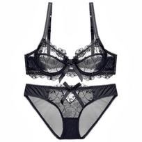 Sexy Plus Size Lingerie Set: Sheer, Anti-Sag, Lace Bra for Smaller Bust Look 70B