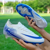 New Men Football Boots Training Shoes FG Non-Slip Soccer Cleats Long Spikes Soccer Shoes Ultralight Outdoor Drop Shipping 35