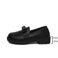 22. New temperament, beautiful mid-heeled retro European and American plus-size loafers 36
