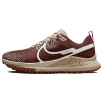 Nike React Pegasus Trail 4 Tamsus Ponis Pikantiška Raudona Moteriški Sportbačiai Balti Rush-Fuksijos DJ6159-200 38.5