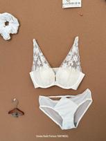 Sleek Lace Front-Closure Push-Up Bra Set for Small Busts - Wire-Free & Comfortable 36/80AB