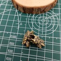 Ghost Face Worm EDC Paracord Keychain and Flashlight Lanyard Copper Pendant Ornament Gourd.