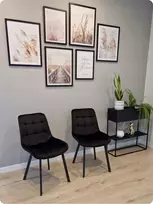 CHILL-ART Minkšta juodo aksomo kėdė valgomajam, moderni, patogi, solidi