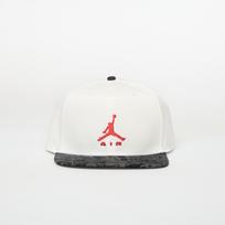 Jordan Pro Structured Cap Sail/ Black/ University Red - Dydis L/XL (IM9070-133 Kitos kepurės)