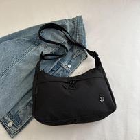 Large capacity nylon bag women's new casual summer messenger bag light travel commuter shoulder bag