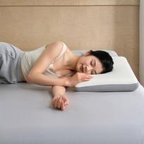OLOMM Ice Silk Memory Foam Cervical Pillow