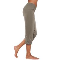 Women's Casual Slim Fit Capri Pants Stretchy Lightweight Mid Rise Elastic Waistband Three Quarter Length Bottoms for Everyday Wear L