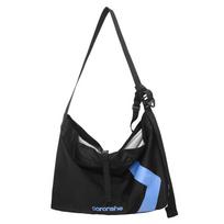 Crossbody Bags Are A Winter Fashion Trend. They Are Lightweight Travel Bags for Couples Going Out and Are Suitable for Casual Sports and Fitness