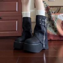 Niche thick-soled ins height-increasing design fashion boots autumn beautiful trend trouser tube boots 35